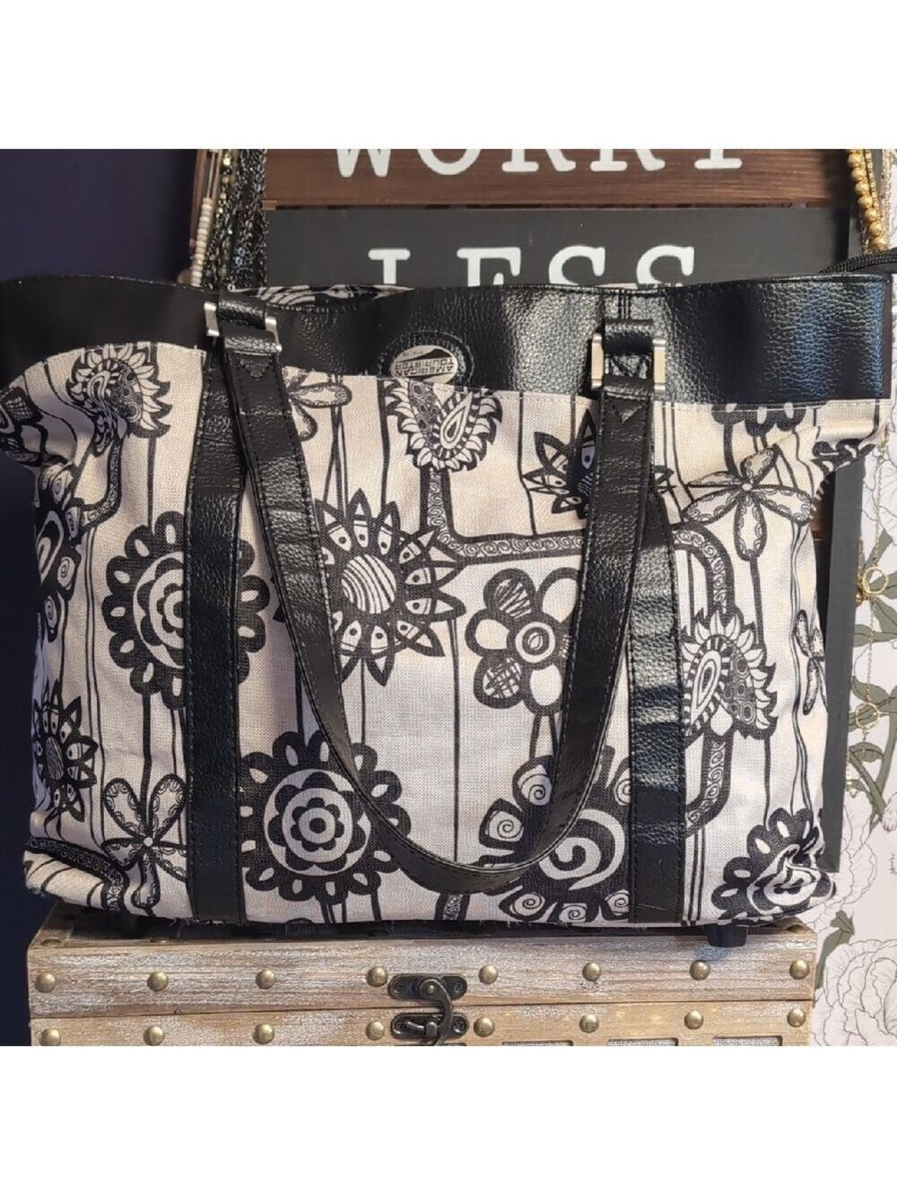Paisley Print & Purple Liner Travel Bag By American Tourister - Picture 2 of 16